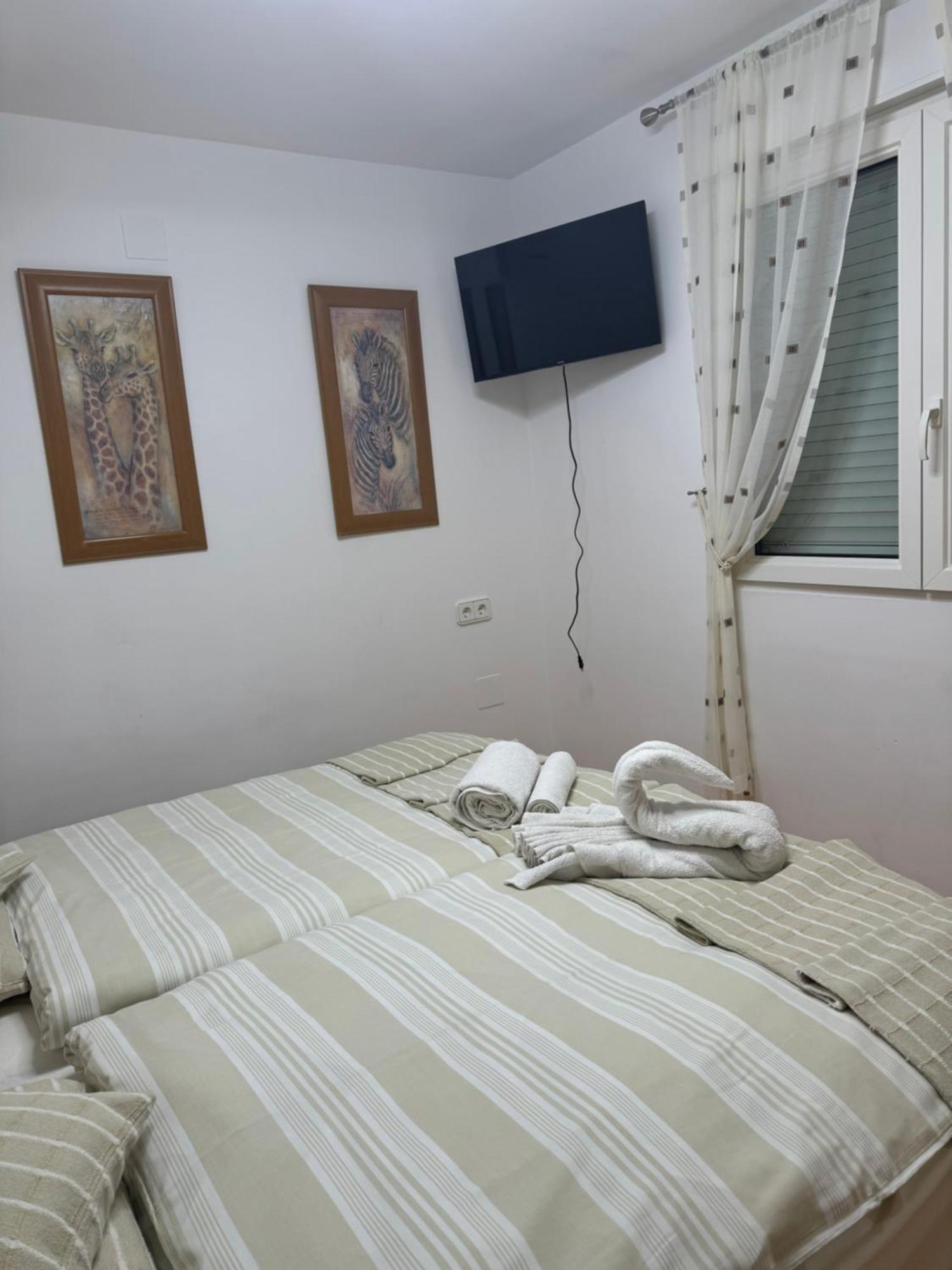 לינה וארוחת בוקר סן מיגל דה סלינאס Casa Lanjaron מראה חיצוני תמונה