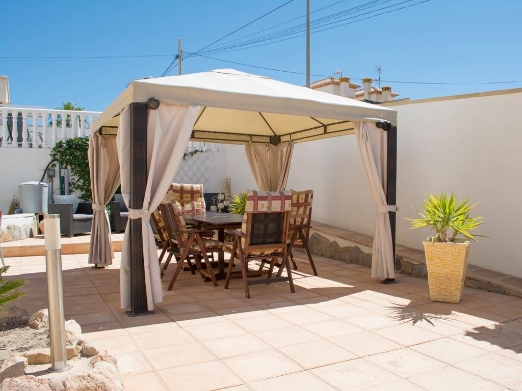 לינה וארוחת בוקר סן מיגל דה סלינאס Casa Lanjaron מראה חיצוני תמונה