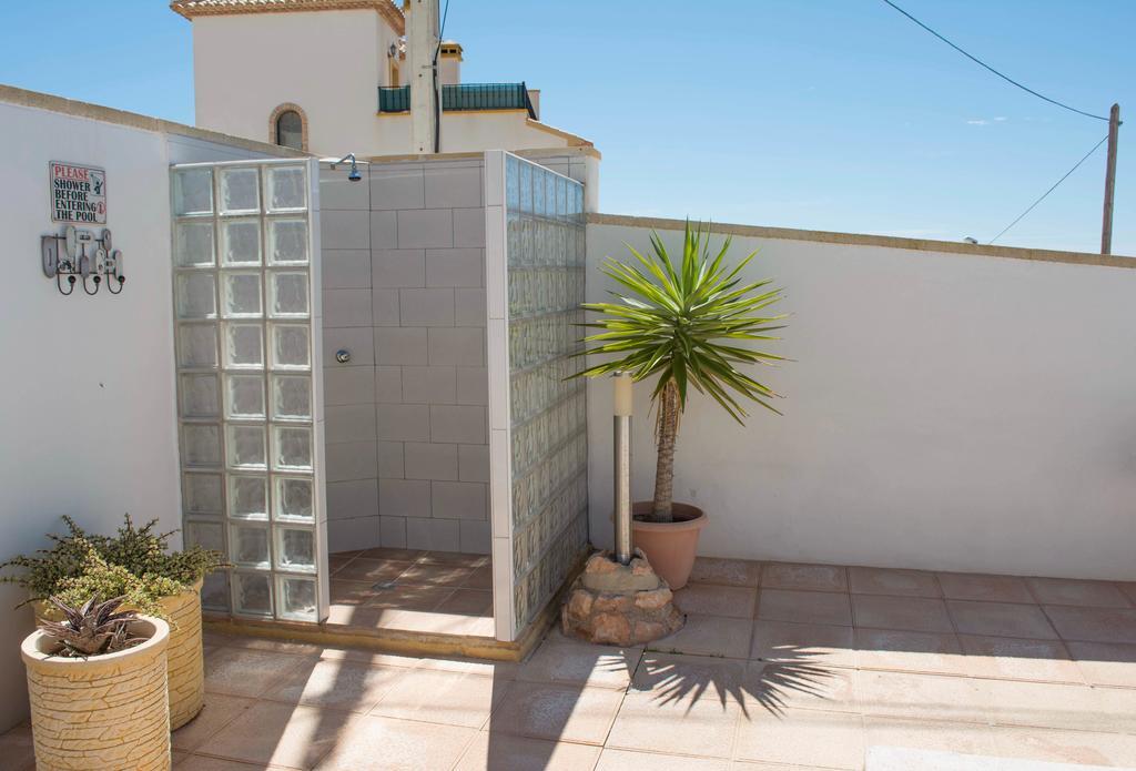 לינה וארוחת בוקר סן מיגל דה סלינאס Casa Lanjaron מראה חיצוני תמונה